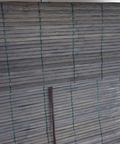 Bamboe vouwgordijn detailfoto bovenkant donkerbruin