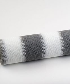 Buitenrolgordijn grijs/wit opgerold