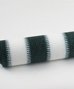 Buitenrolgordijn groen/wit opgerold