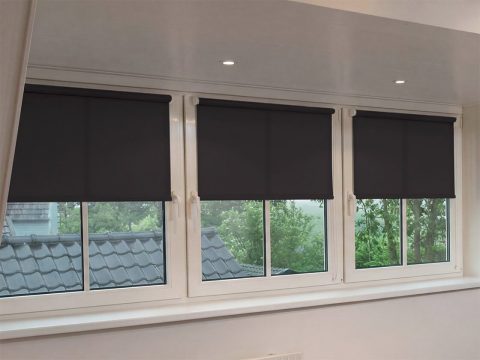 Mini rolgordijn – lichtdoorlatend Antracietbruin (A339)