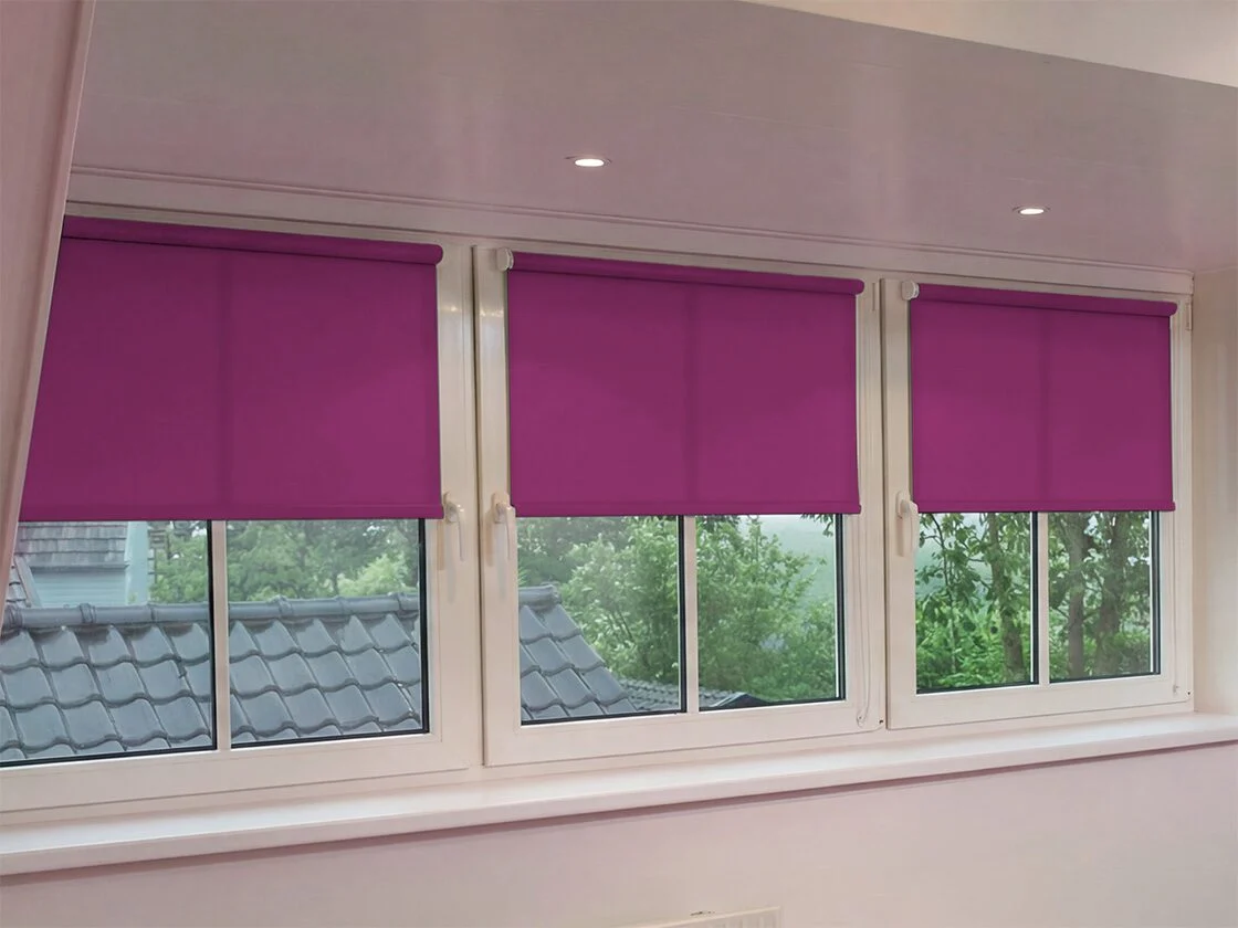 Mini rolgordijn lichtdoorlatend – Donkermagenta (A353)