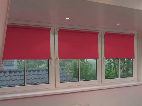 Mini rolgordijn – verduisterend Rood (B656)