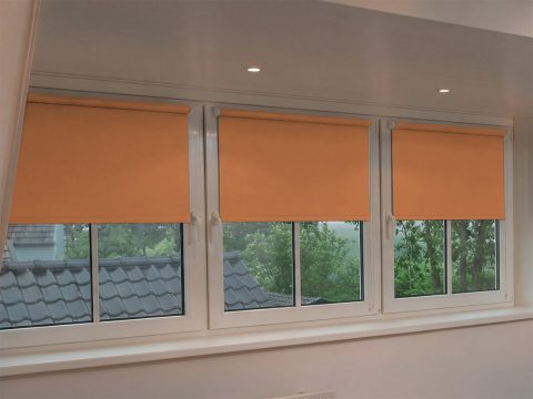 Mini rolgordijn – verduisterend Oranje (B657)