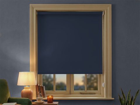 Rolgordijn – verduisterend Donkerblauw (B662)