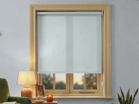 Rolgordijn – lichtdoorlatend Pastelblauw (A354)