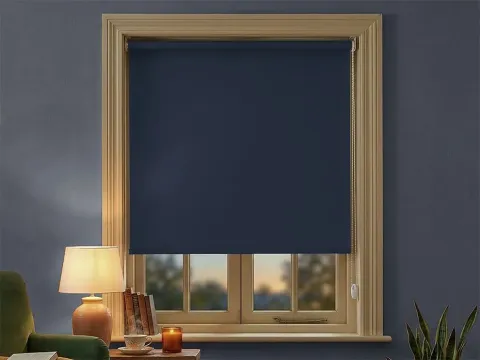 Rolgordijn – verduisterend Donkerblauw (B662)